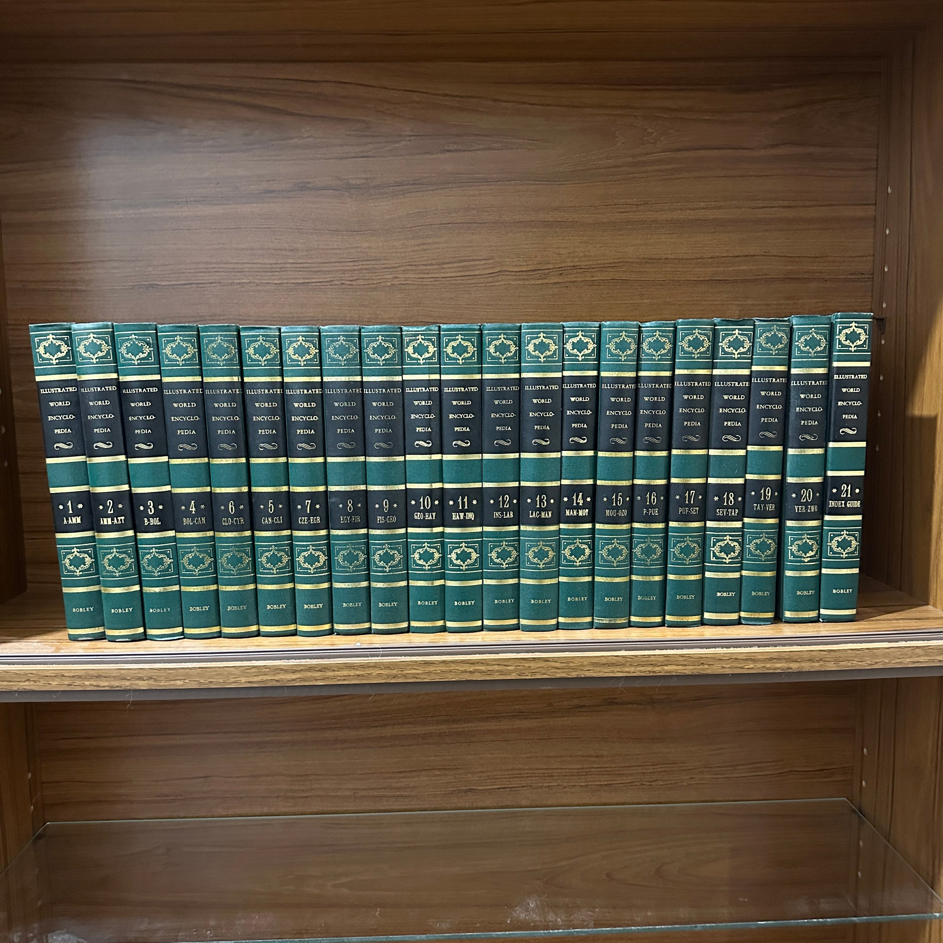 Complete 1969 Forest Green Illustrated World Encyclopedia 21 Volumes ...